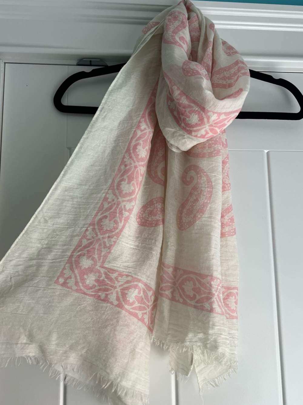 Lightweight Ivory Scarf with Pale Pink Paisley Print